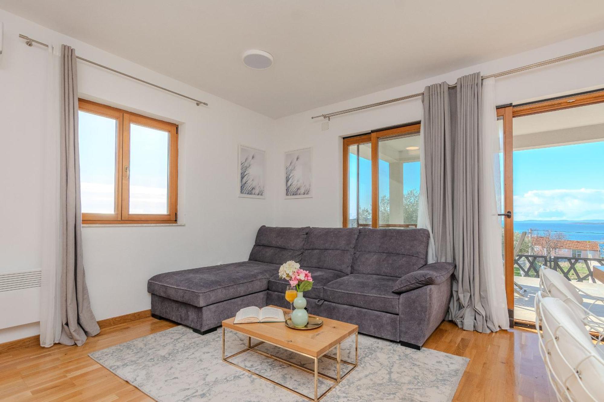Holiday Home Lucy Pakostane Bagian luar foto