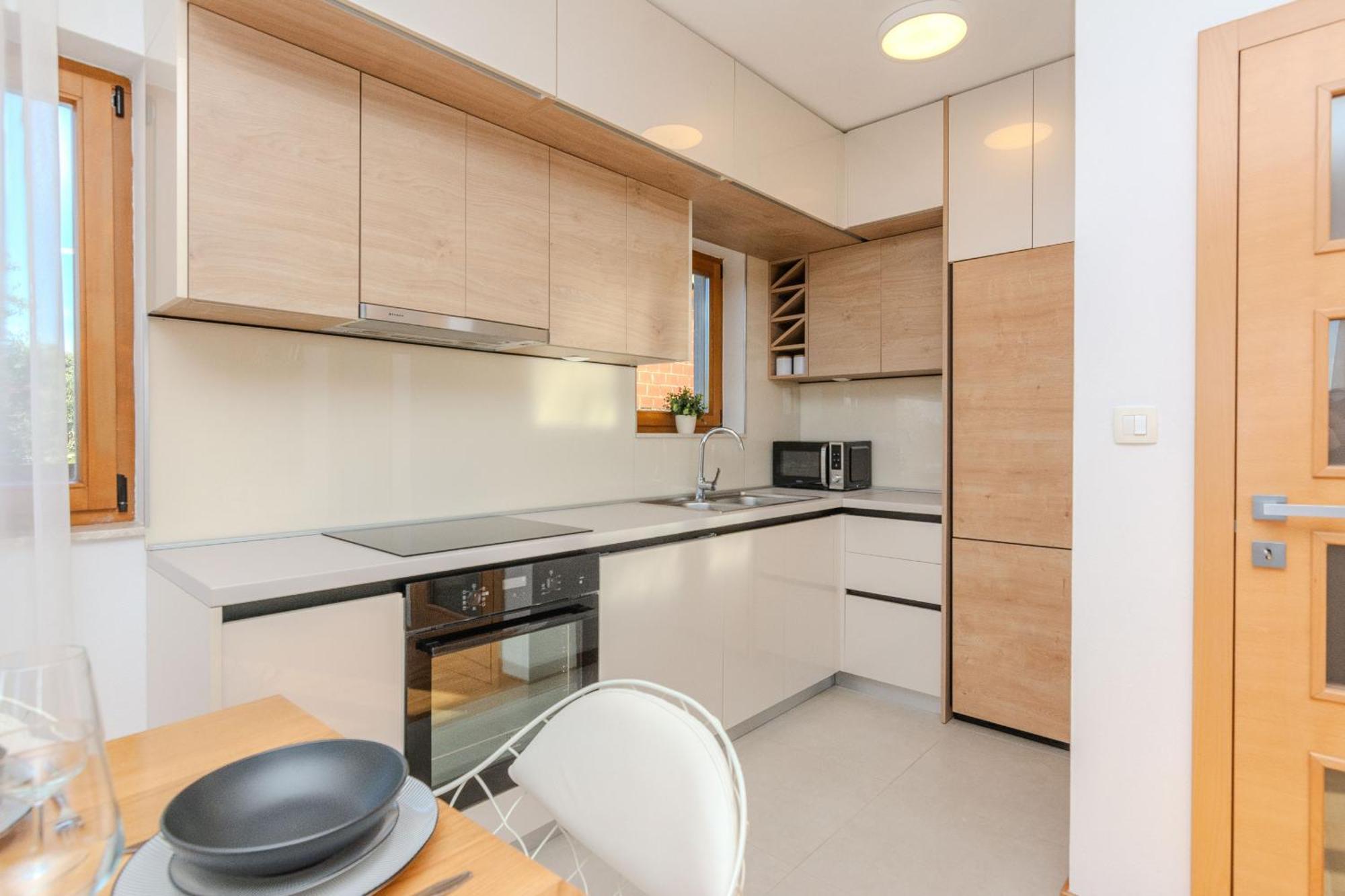 Holiday Home Lucy Pakostane Bagian luar foto